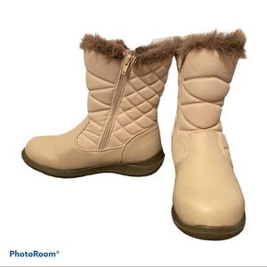 WEATHERPROOF WINTER BOOTS SHOES CREAM FAUX FUR ZIPPER Size 7.5 M